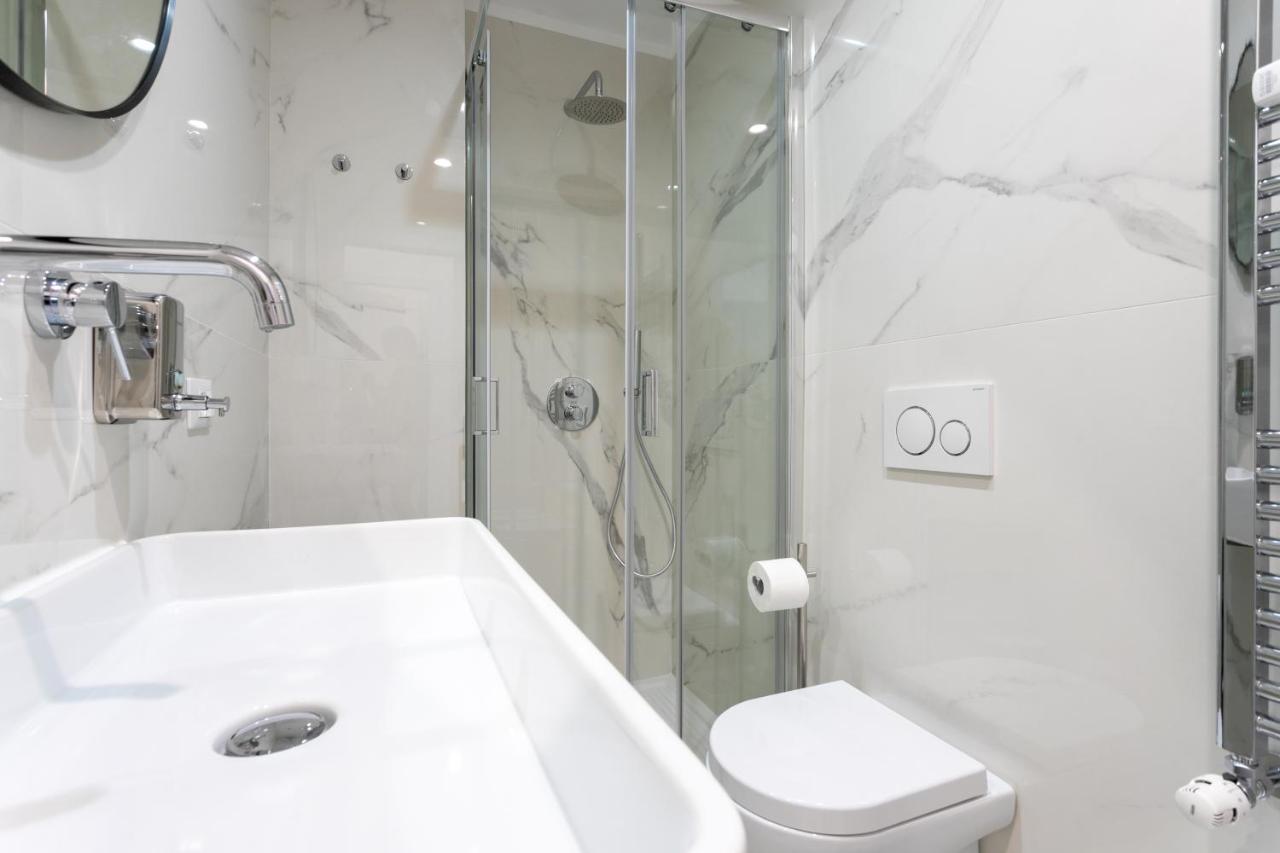 Luna Homes - Bilocale In Mac Mahon Milán Exteriér fotografie